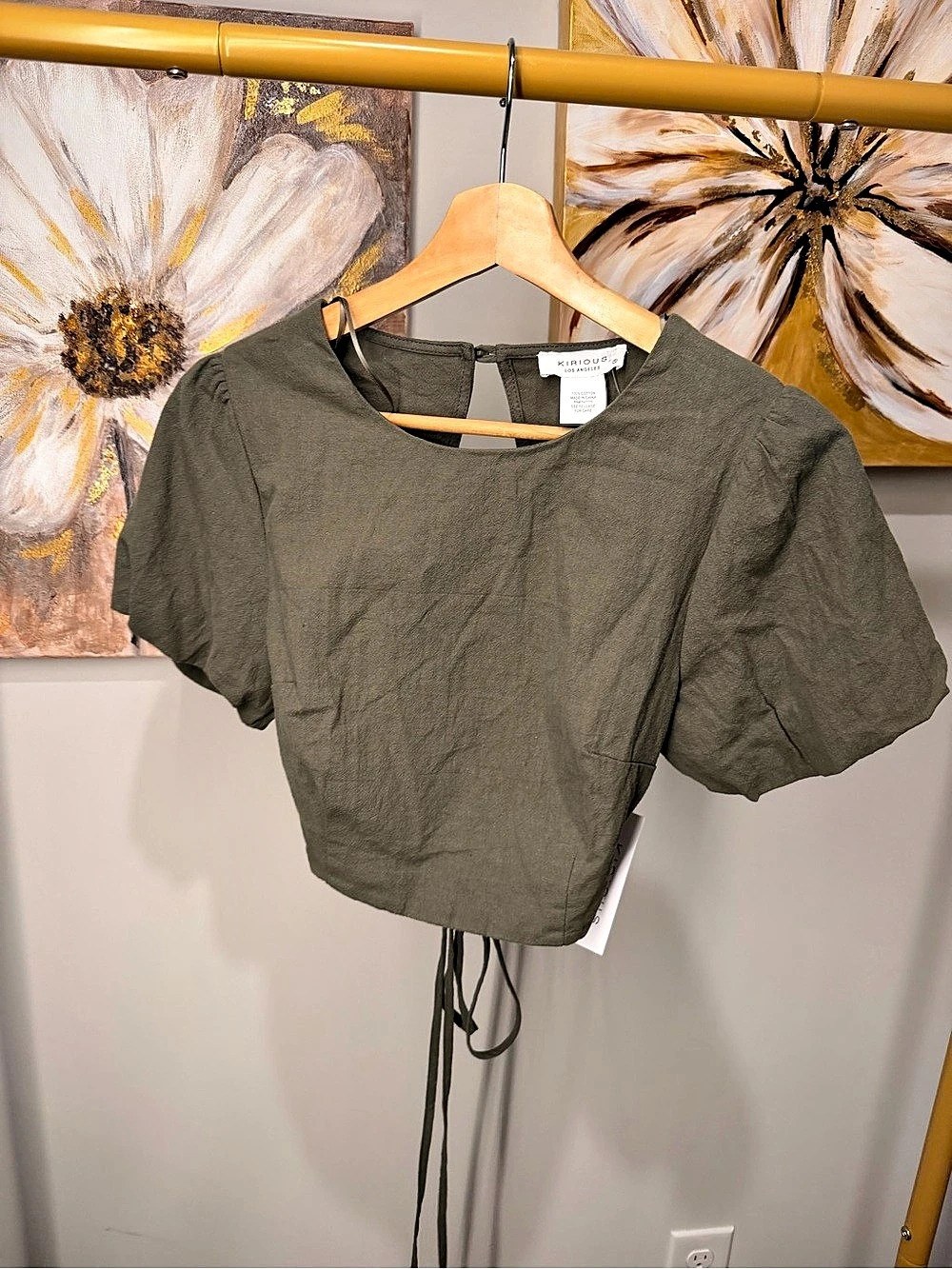 KIRIOUS Puff Sleeve Crop Top in Green Size Small NWT
